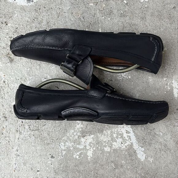 Ferragamo driving shoes main image 11